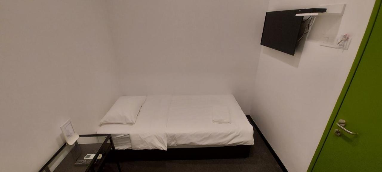 Olive Bedz Hotel Tambun Extérieur photo